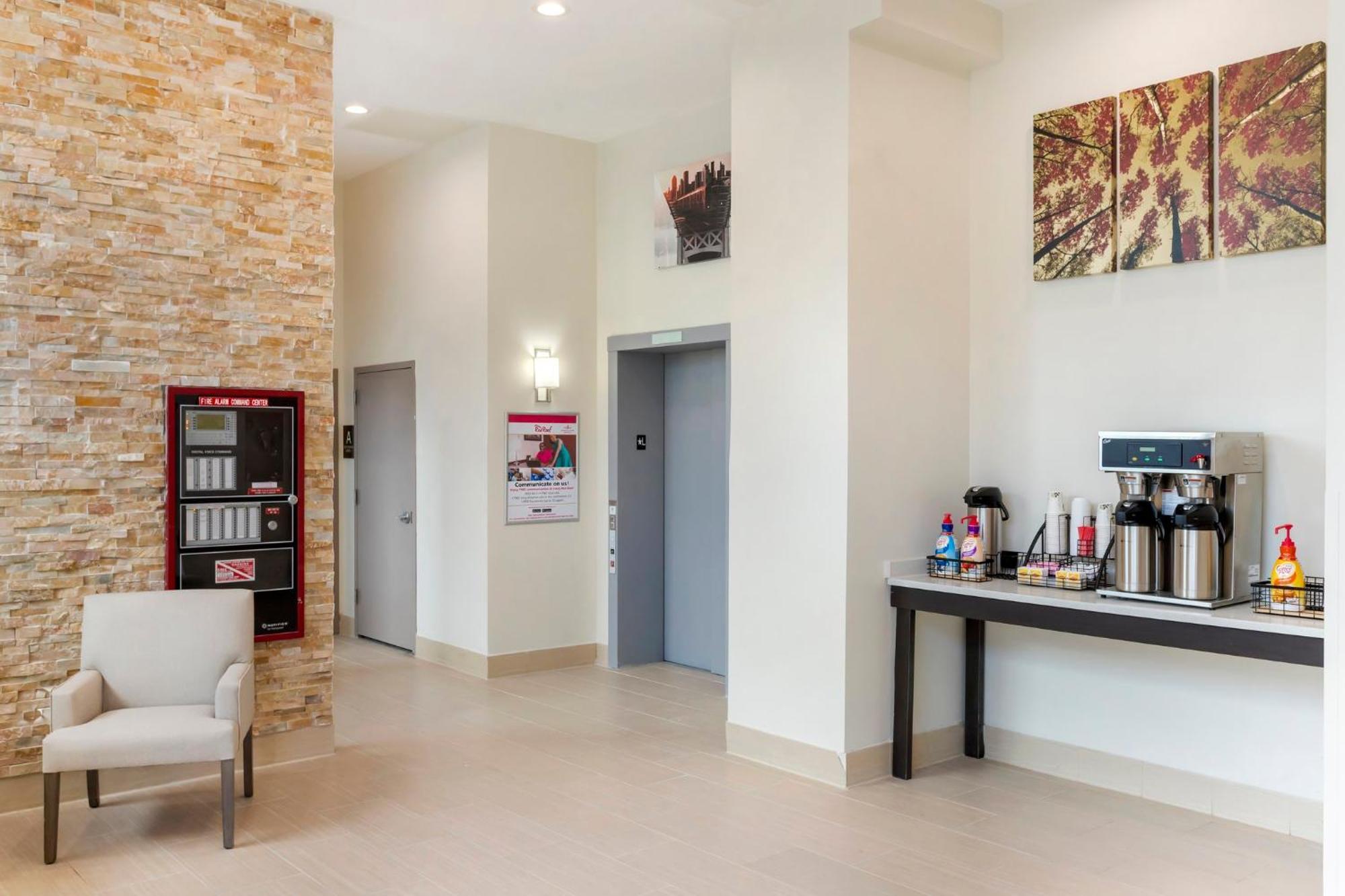 Red Roof Inn Plus Jamaica, Ny - Jfk Airport New York Ngoại thất bức ảnh