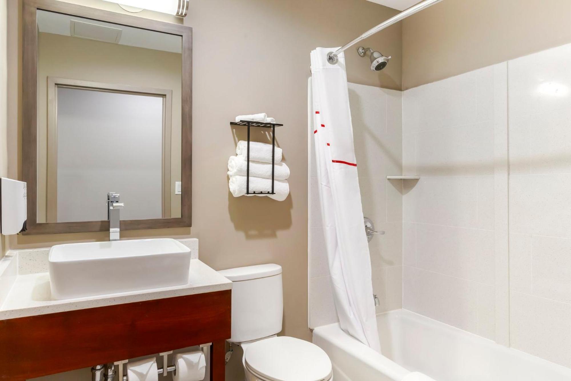 Red Roof Inn Plus Jamaica, Ny - Jfk Airport New York Ngoại thất bức ảnh